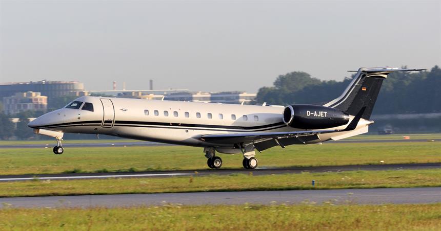 Private 『J』 Airbus A319CJ | Corporate Jet with Global Reach | Fliteline