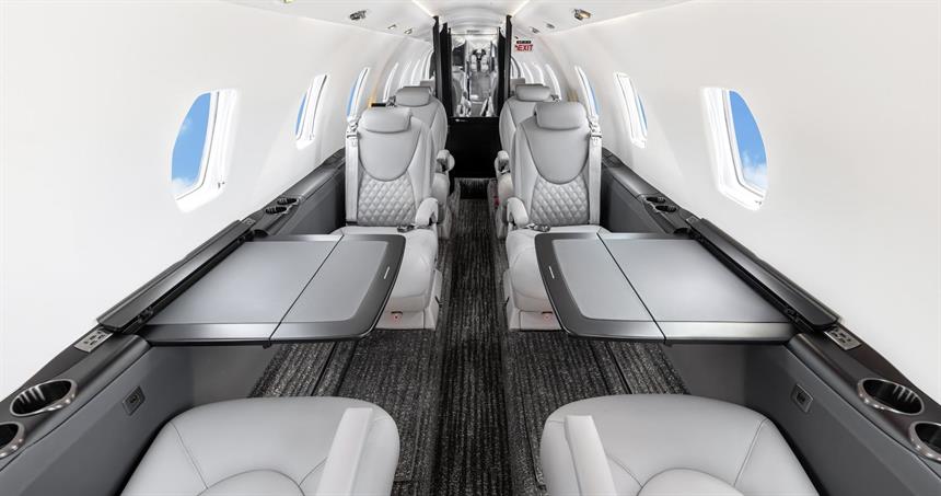 Pepperell Airport (26MA), (Massachusetts), Private Jet