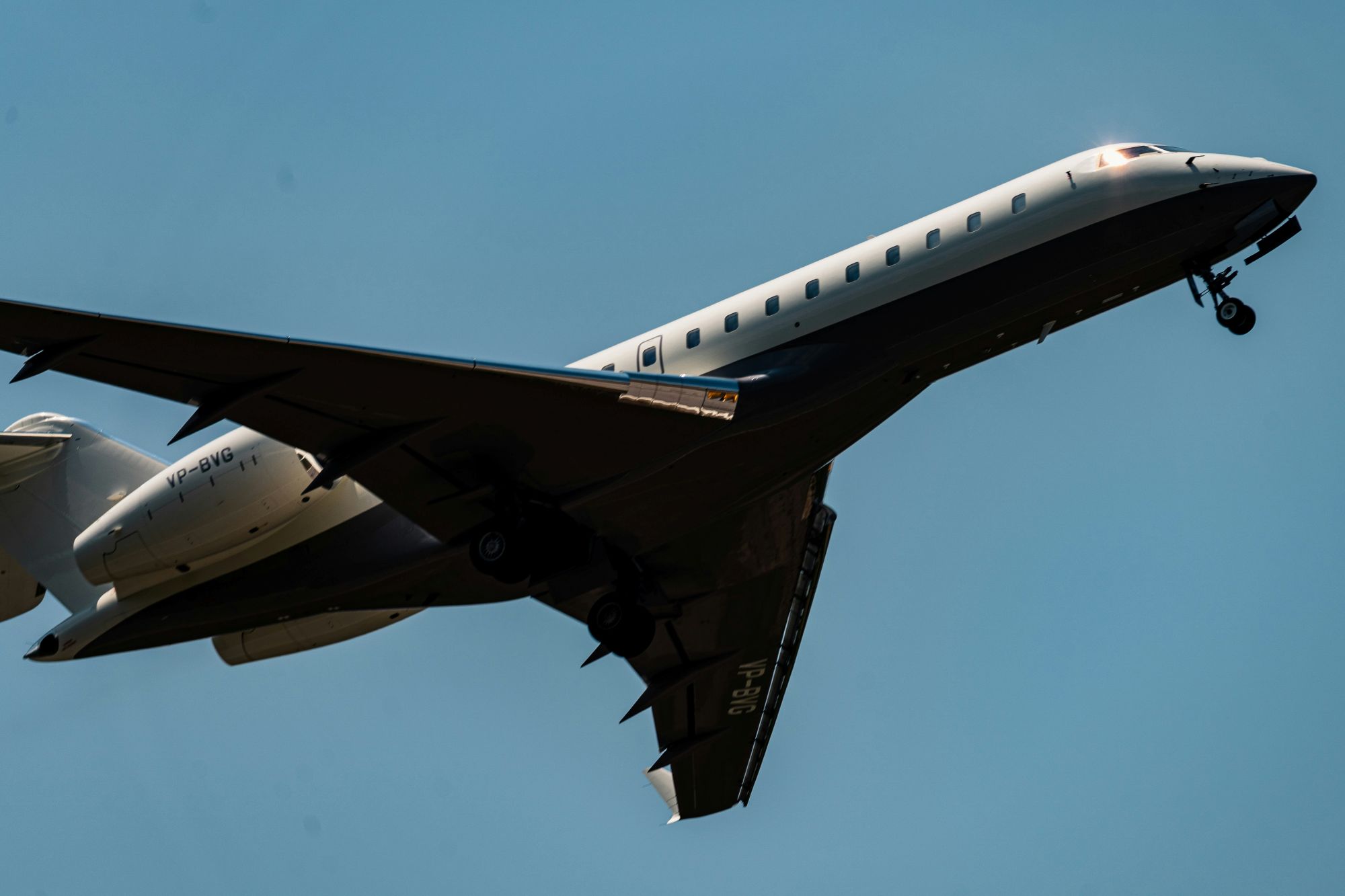 Jet Card vs On-Demand Charter - Which Model Fits How You Fly? image