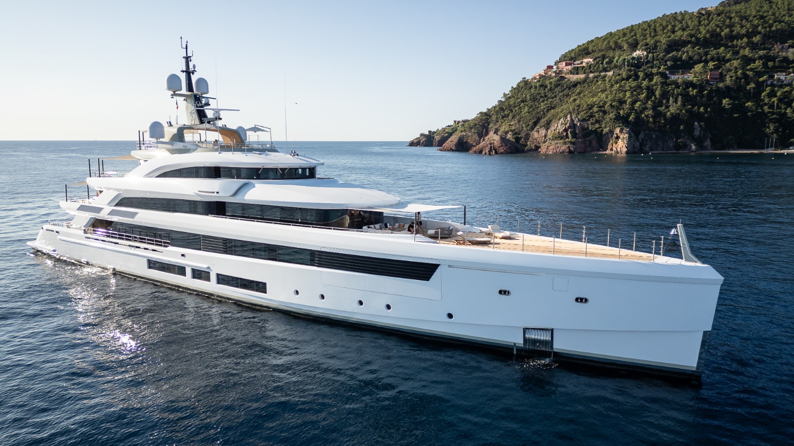 This Summer’s Coolest Superyachts to Charter with Fraser Yachts image